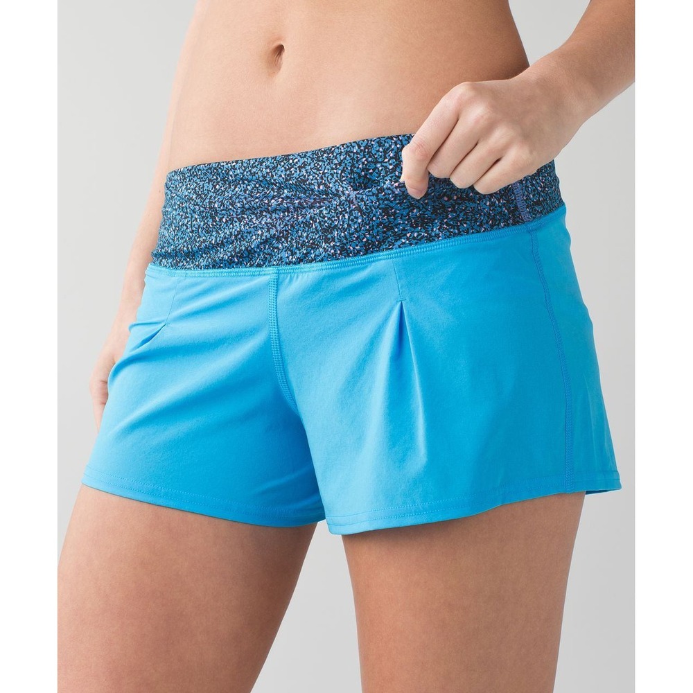 Lululemon Free Flow Short Women Size 8 Kayak Blue Flashback Static Pink Running